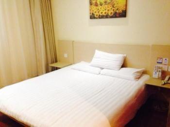Hanting Hotel Huzhou South Street Buitenkant foto